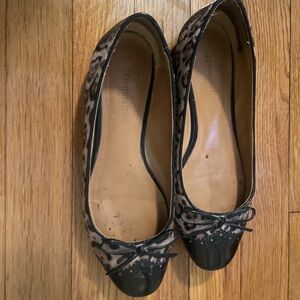 Naturalizer Leopard flat shoes